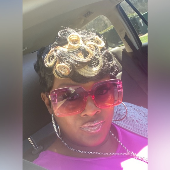 Customer Wig unit made by me. This unit is a 22 circumference.￼ - Picture 2 of 4